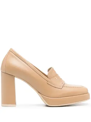 туфли с заклепками