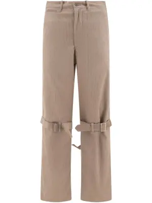 Брюки с пряжкой