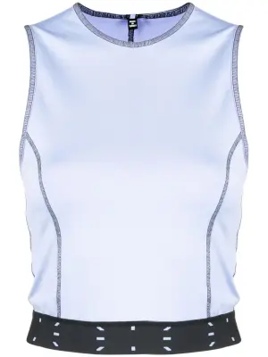 укороченный топ без рукавов