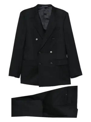Костюм с двубортным пиджаком