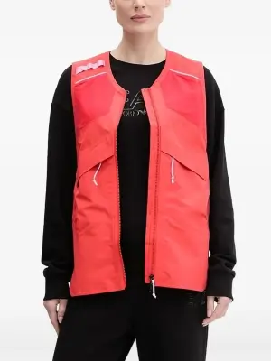 Жилет на молнии со вставками