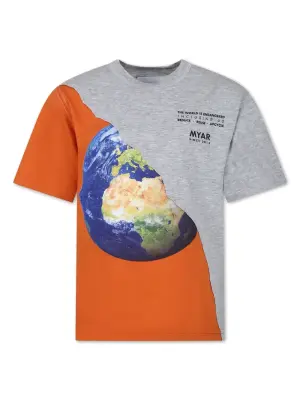 Футболка World Endangered