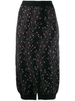 Юбка с цветочной вышивкой