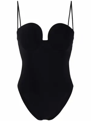 Купальник с вырезом в виде сердца