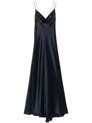 Вечернее платье с кружевом