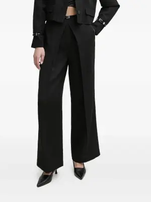 Брюки со складками