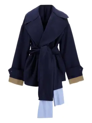 Пальто с запахом и поясом