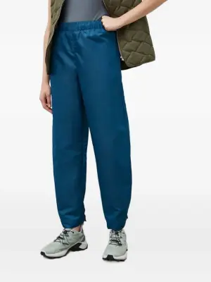 Прямые брюки с эластичным поясом