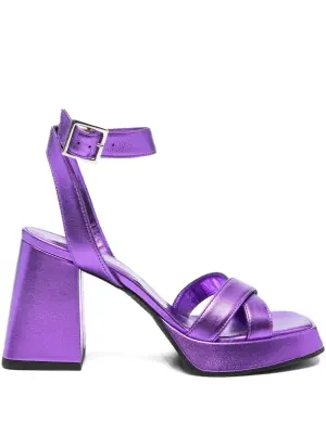 Босоножки с ремешком на щиколотке