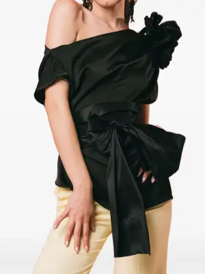 Топ на одно плечо