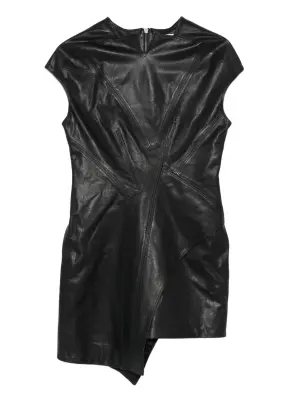 Кожаное платье асимметричного кроя