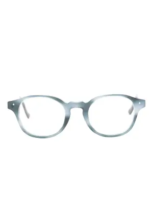 Очки в круглой оправе