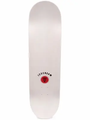 Дека для скейтборда с логотипом