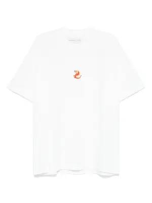 Футболка с вышивкой