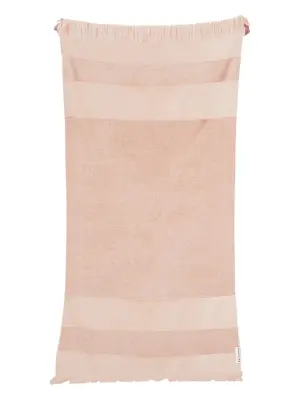 Полотенце с бахромой