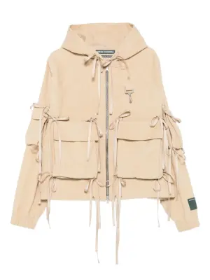 Куртка с капюшоном и деталями в виде ремней