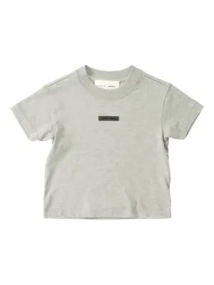 Футболка с логотипом