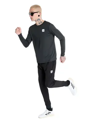 Футболка с длинными рукавами