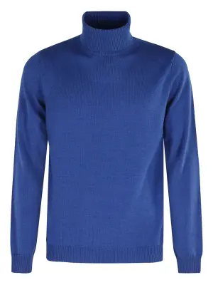 Свитер в рубчик с высоким воротником