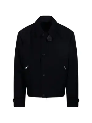 Куртка с карманами на молнии