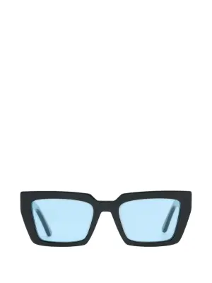 Солнцезащитные очки в квадратной оправе