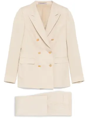 Костюм в тонкую полоску