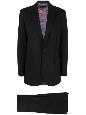 Костюм с однобортным пиджаком