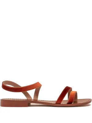 Бархатные сандалии с ремешками