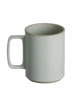 Фарфоровая кружка