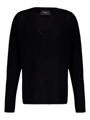 Свитер с V-образным вырезом