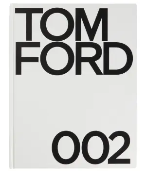 книга в твердом переплете "Tom Ford 002" Бриджет Фоули и Тома Форда