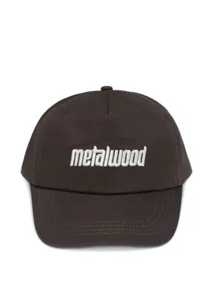 Бейсболка с логотипом