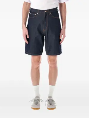 Шорты с нашивками