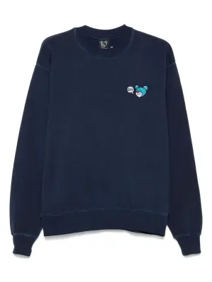 толстовка с вышитым логотипом