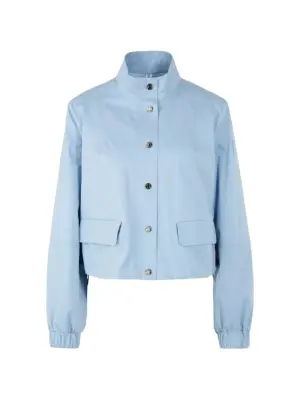 Куртка на пуговицах