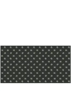 Обои с монограммой