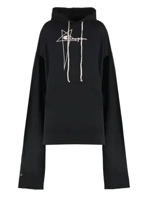 Худи из коллаборации с Champion