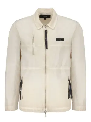 Куртка с нашивкой-логотипом