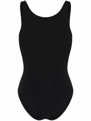 Слитный купальник